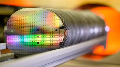 150 mm SiC Wafers on a wafer boat